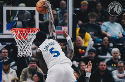 NBA: O Έντουαρντς το καλύτερο κάρφωμα της σεζόν (video)