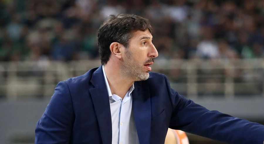 Ο Άλεξ Μουμπρού νέος προπονητής της Εθνικής Γερμανίας