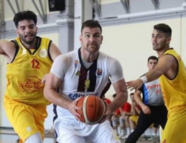 Γιάννης Προδρόμου (ΑΠΑΣ Τα Φανάρια): &quot;Μας έχει αγκαλιάσει η Νάξος&quot;