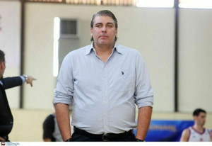Ο Μάικ Κουρής νέος προπονητής στον Αμύντα