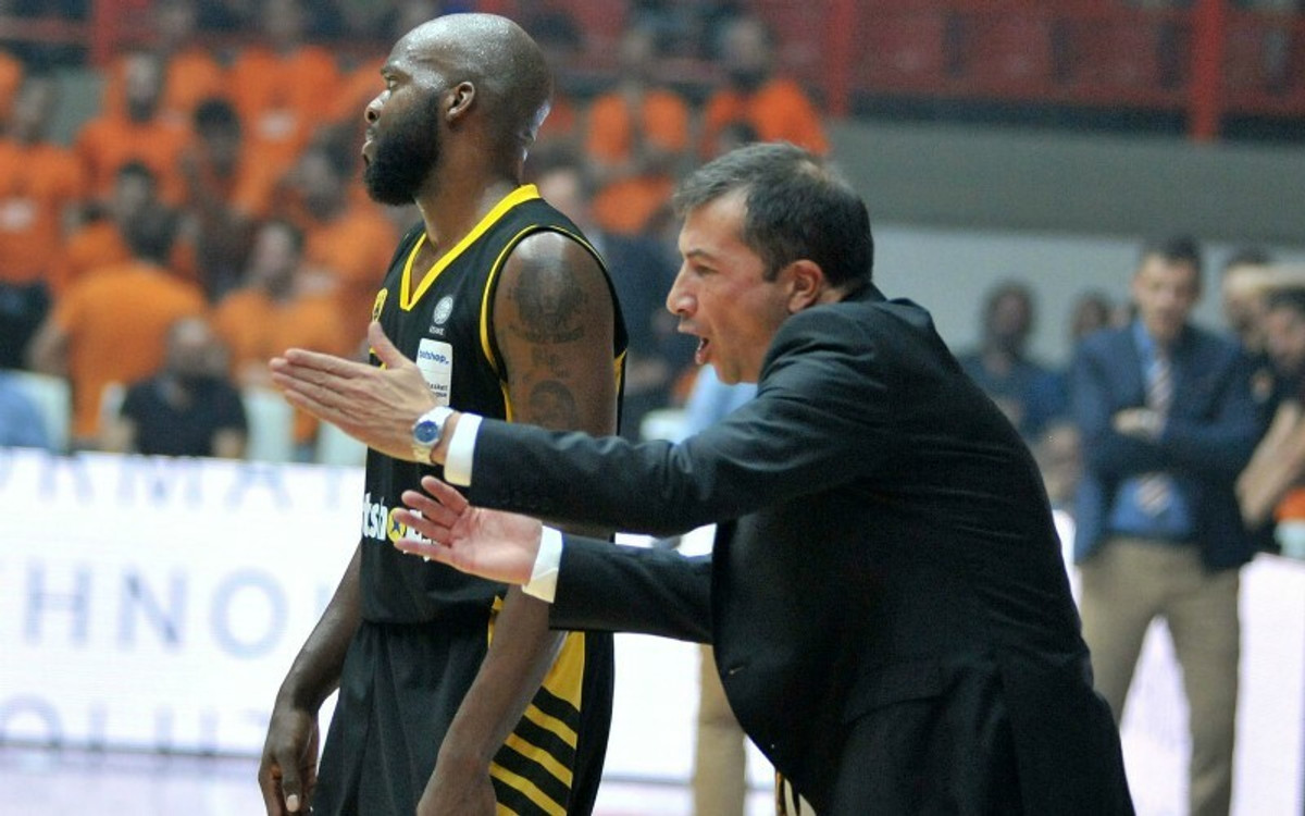 Μπάνκι: &quot;Δεν βρήκαμε λύση στην αθλητικότητα του Προμηθέα&quot;