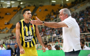 Σλούκας: &quot;Ξεκινάμε μια μεγάλη σεζόν&quot; (video)