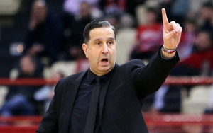 Τακιανός: &quot;Τρεις λάθος αποφάσεις άλλαξαν το μομέντουμ&quot; (vid)