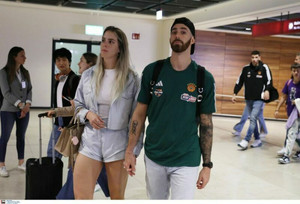 Παναθηναϊκός: Η άφιξη στο Βερολίνο (gallery &amp; vid)