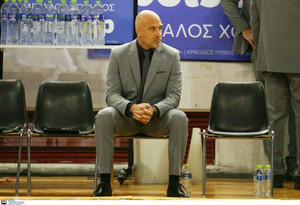 Η εμψυχωτική ομιλία και οι δηλώσεις του Λυκογιάννη μετά την ήττα από το Λαύριο (vids)