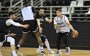 ΠΑΟΚ: Προπόνηση χωρίς απουσίες, αλλά με ένταση και τακτική ενόψει Ολυμπιακού