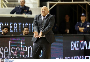 Η ικανοποίηση του Νεραντζάκη για τη νίκη και η αποβολή του Χριστόπουλου (vid)
