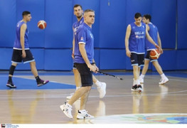 Καστρίτης με βοηθό Καμπερίδη στον Ηρακλή