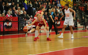 Καλός για ένα ημίχρονο (ξανά) ο Ολυμπιακός, 73-68 η Καρόλο