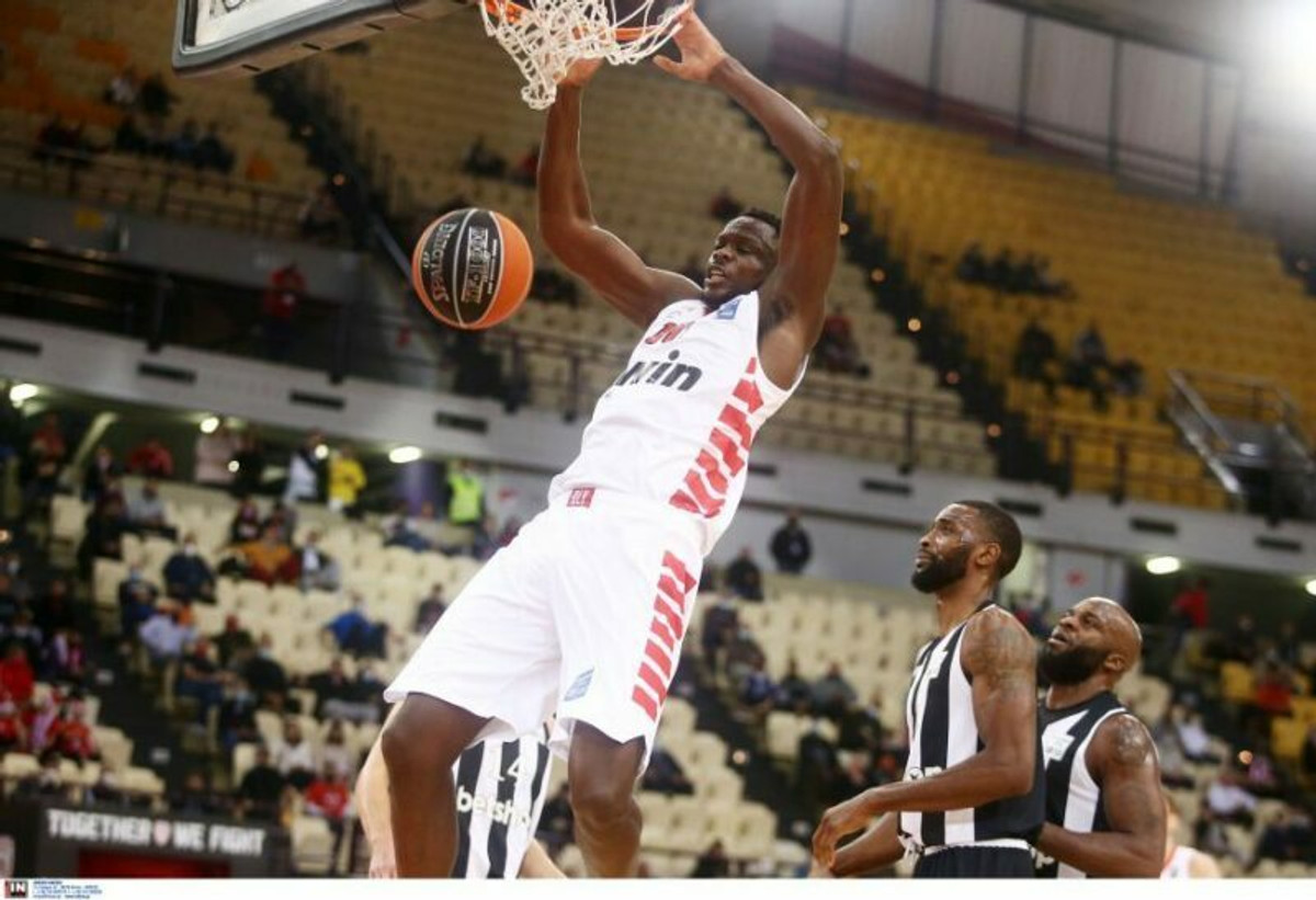 Stoiximan Basket League: Λάρισα-Ολυμπιακός στις 15:00