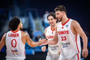 Σαρωτική και αήττητη η Τουρκία, 95-54 την Πορτογαλία