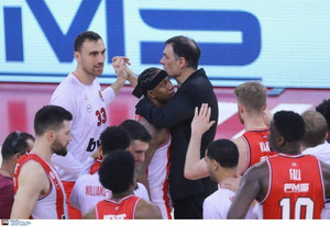 Με Μιλουτίνοβ η παρακάμερα του Ολυμπιακός-Φενέρμπαχτσε (vid)