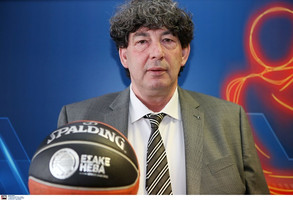 Ο Β. Γαλατσόπουλος στο τεύχος Απριλίου του AllStar Basket