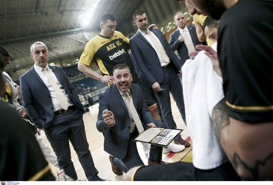 Παπαθεοδώρου: "Έχουμε κακή νοοτροπία μετά τον Παναθηναϊκό..." (vid)