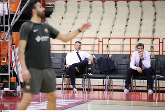 Μπαρτσελόνα: Ο Ναβάρο προανήγγειλε αλλαγές και ο Ρούμπιο ήταν αινιγματικός