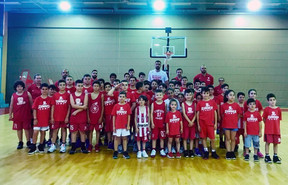 Στο Summer Camp των Ακαδημιών του Ολυμπιακού ο Μιλουτίνοβ (video &amp;pics)