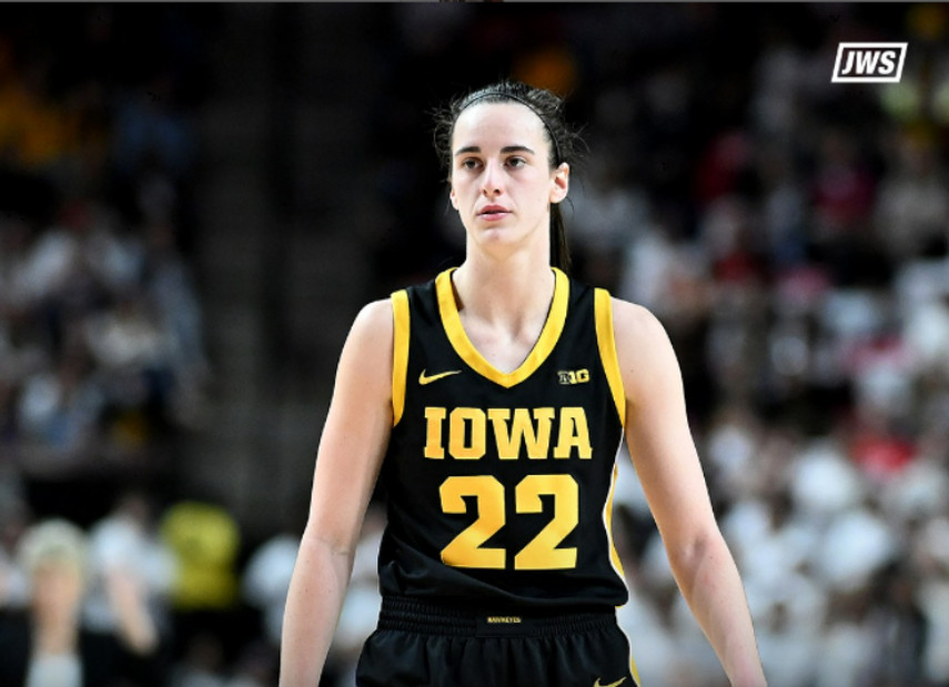 NCAAW: Η Κέιτλιν Κλαρκ ξεπέρασε και το ιστορικό ρεκόρ του Πιτ Μάραβιτς! (vid)