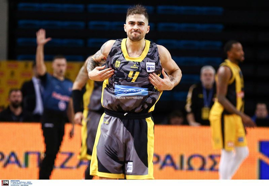 Ο Βασίλης Τολιόπουλος Stoiximan MVP της εβδομάδας (video)