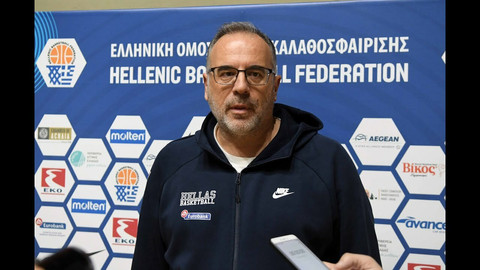 Σκουρτόπουλος: &quot;Πάντα σημαντικό το πρώτο παιχνίδι&quot; (vid)