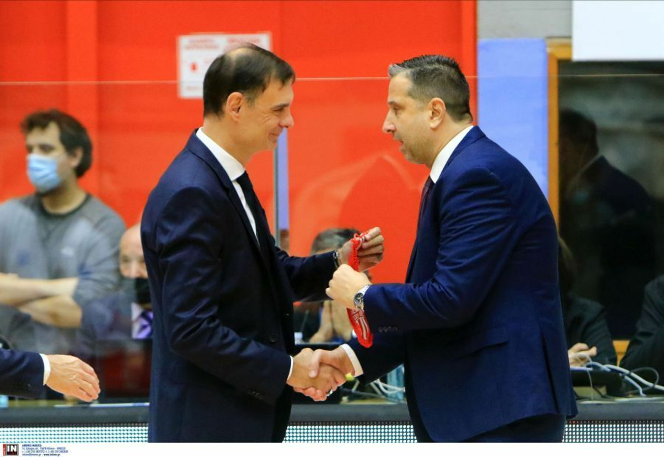 Μπαρτζώκας: &#039;&#039;Πιο απαιτητικό το παιχνίδι στο Βελιγράδι&#039;&#039; - Τακιανός: &#039;&#039;Να κάνουμε βήματα εμπρός&#039;&#039; (vids)