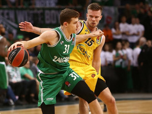 Τυφώνας... Ζαλγκίρις, διέσυρε με 104-80 την Άλμπα (vid)