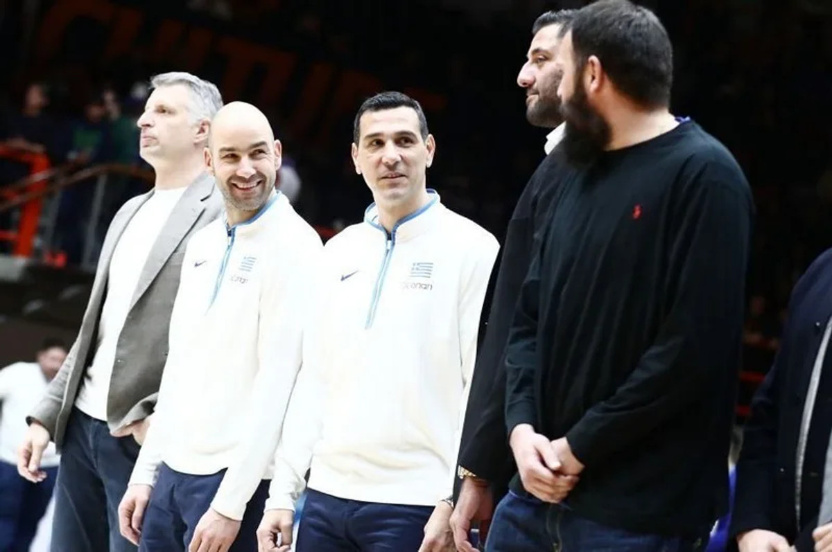 Ζήσης: &quot;Ένας είναι ο στόχος, ένα είναι το όνειρο&quot;