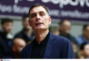 Μπαρτζώκας: &quot;Με Βιλντόσα και Μιλουτίνοβ κόντρα στον Ερυθρό, αμφίβολος ο Γκος&quot; (vid)