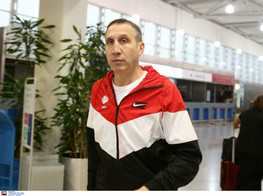 Μπλατ : &quot;Οι ομάδες της Euroleague δεν δείχνουν σεβασμό στους προπονητές&quot; - Με Λαμόνικα το Φενέρ-Ολυμπιακός