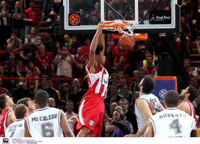 Euroleague: Η νίκη του Ολυμπιακού επί της Παρτιζάν στον ημιτελικό του 2010 (video)