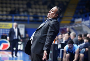 Κουφό; Ο Κολοσσός... θυμήθηκε τον Φλεβαράκη (!)