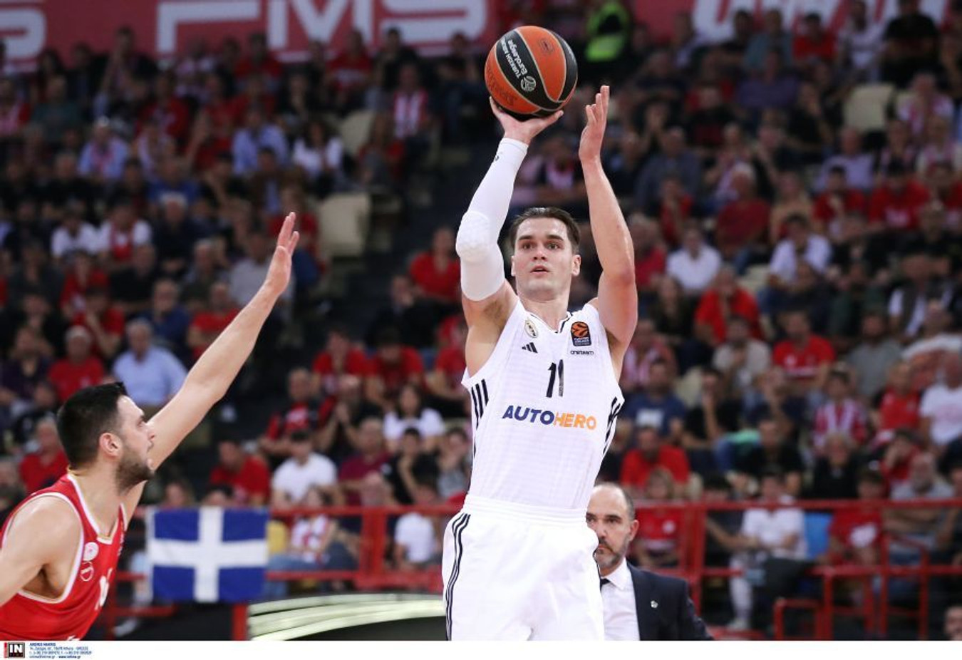 Η Ρεάλ άνετα 93-71 την Μπάγερν και παίζει στα playoffs με τον Ολυμπιακό (vids)