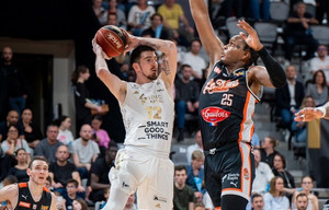 LNB: Άνοιξαν το σκορ οι Βιλερμπάν, Μετροπολιτάν και Μπουρζ (vids)