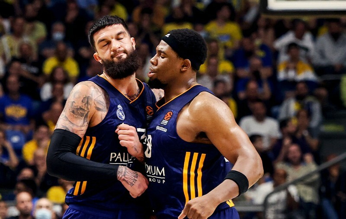 EuroLeague: Έτσι προκρίθηκε η Ρεάλ, έτσι έκανε το 2-1 η Εφές (vids)