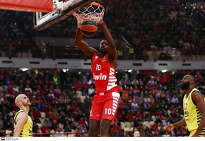 Ολυμπιακός-Φενέρμπαχτσε: Η photo gallery από το ΣΕΦ
