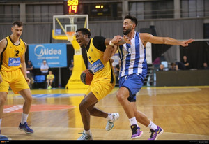 Γύρισε από το -18 η Καρδίτσα, 74-69 τον Άρη στο &quot;Nick Galis Hall&quot;