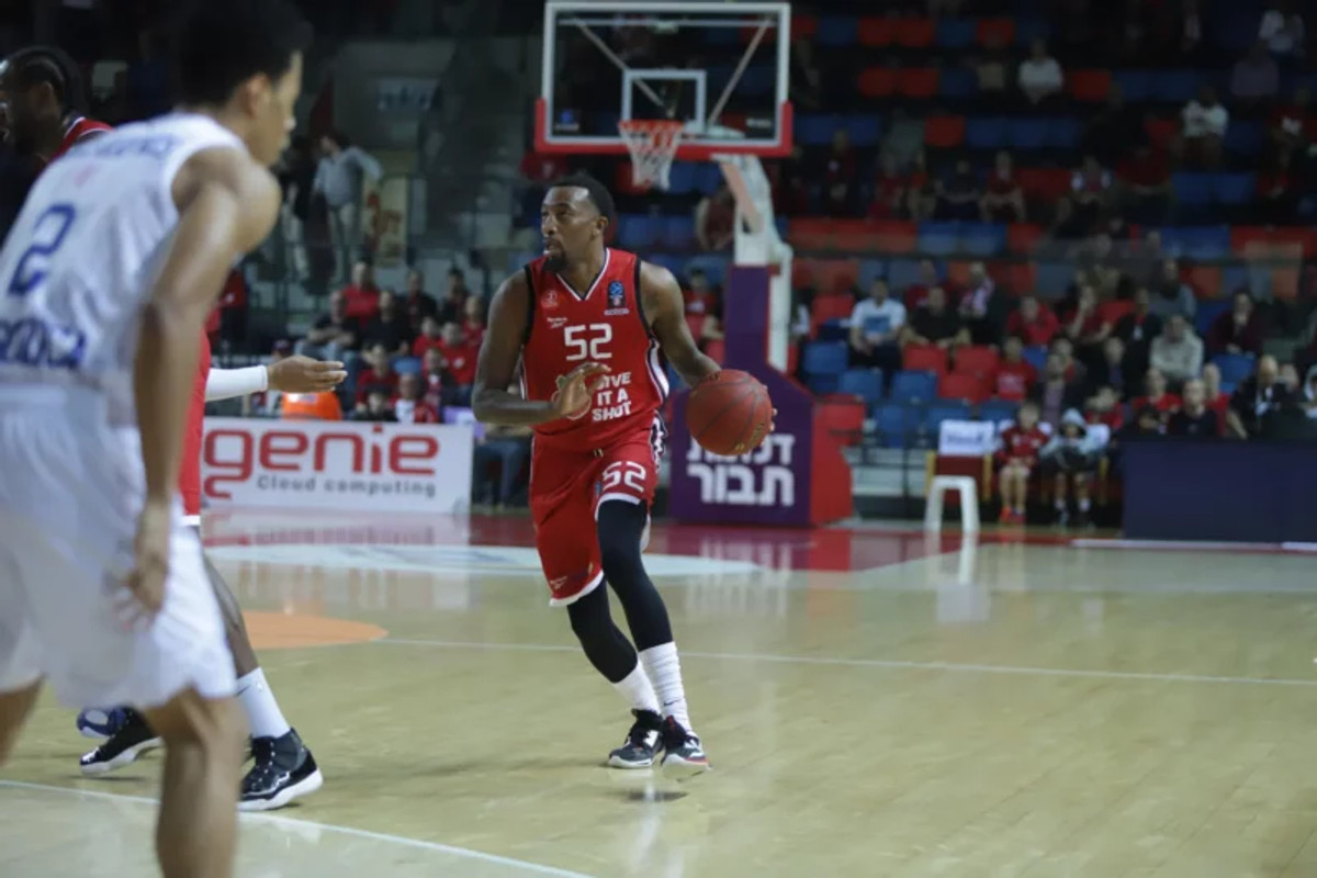 EuroCup: Ξανά MVP της αγωνιστικής ο Τζόρνταν ΜακΡέι!