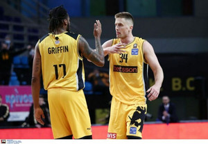 ΑΕΚ-ΠΑΟΚ 72-67: Εφτάψυχη ΑΕΚ με... οδοστρωτήρα Χάμερ (gallery)