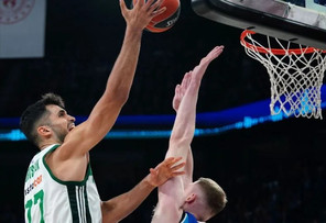 Εφές-Παναθηναϊκός: Το alley oop κάρφωμα του Γιούρτσεβεν (video)