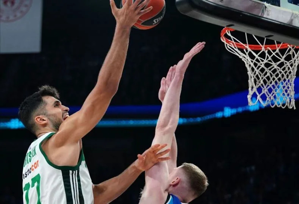 Εφές-Παναθηναϊκός: Το alley oop κάρφωμα του Γιούρτσεβεν (video)