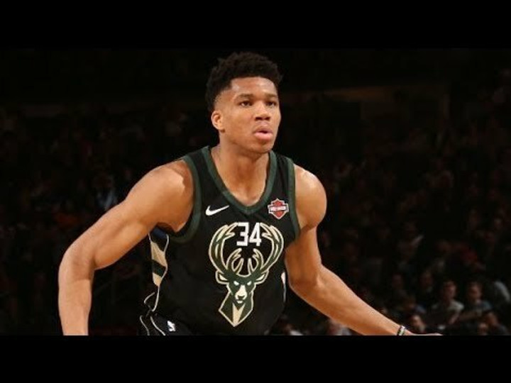 Πετάει-πετάει ο ...Giannis Antetokounmpo!