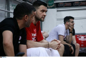 Ολυμπιακός: Η ανάρτηση με το &quot;οξειδάνιο&quot; του Παπανικολάου στον Λαρεντζάκη (video)