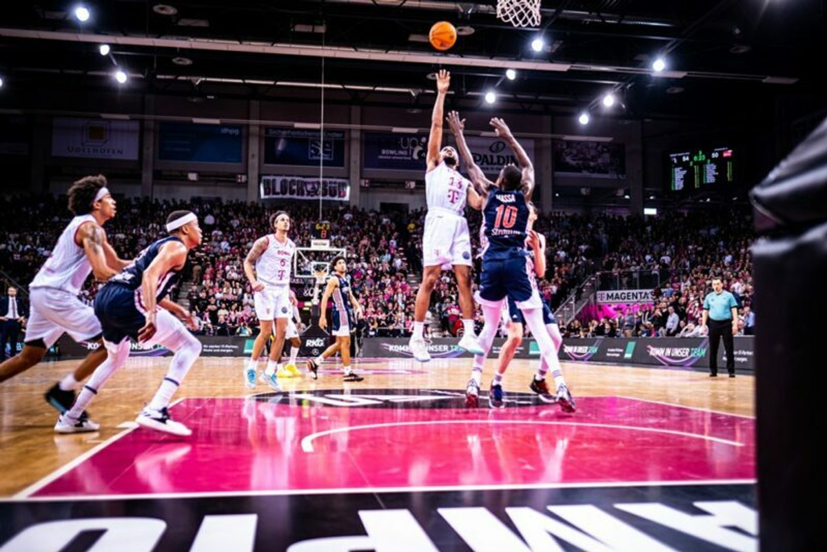 BCL: Στο Final-4 η Βόννη, 83-77 και 2-1 τη Στρασμπούρ