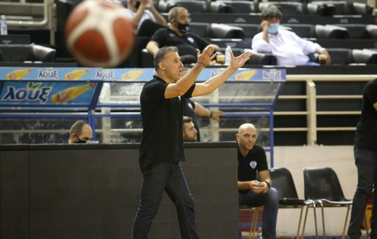 Κώστας Μέξας: &quot;Το παιχνίδι είχε δυο όψεις, αλλά κερδίσαμε δίκαια&quot;