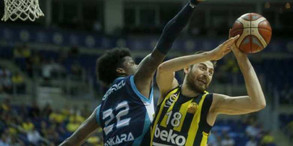 Η Τουρκ Τέλεκομ 88-85 και 1-1 τη Φενέρμπαχτσε!