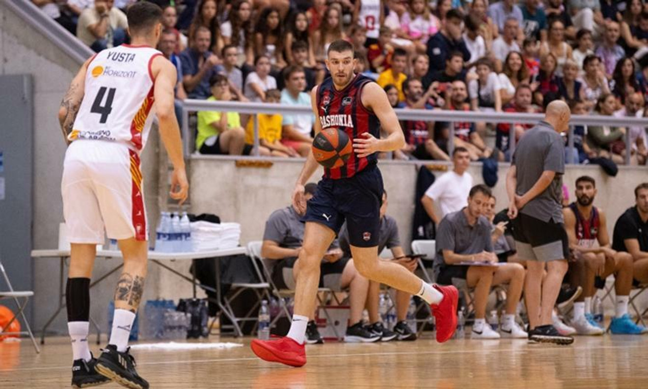 Μπασκόνια-Σαραγόσα 93-77: Ντεμπούτο με νίκη για τον Ρογκαβόπουλο!