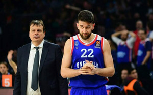 &quot;Ο Αταμάν δεν αφήνει τον Μίτσιτς να παίξει στο Σερβία-Τουρκία&quot;!