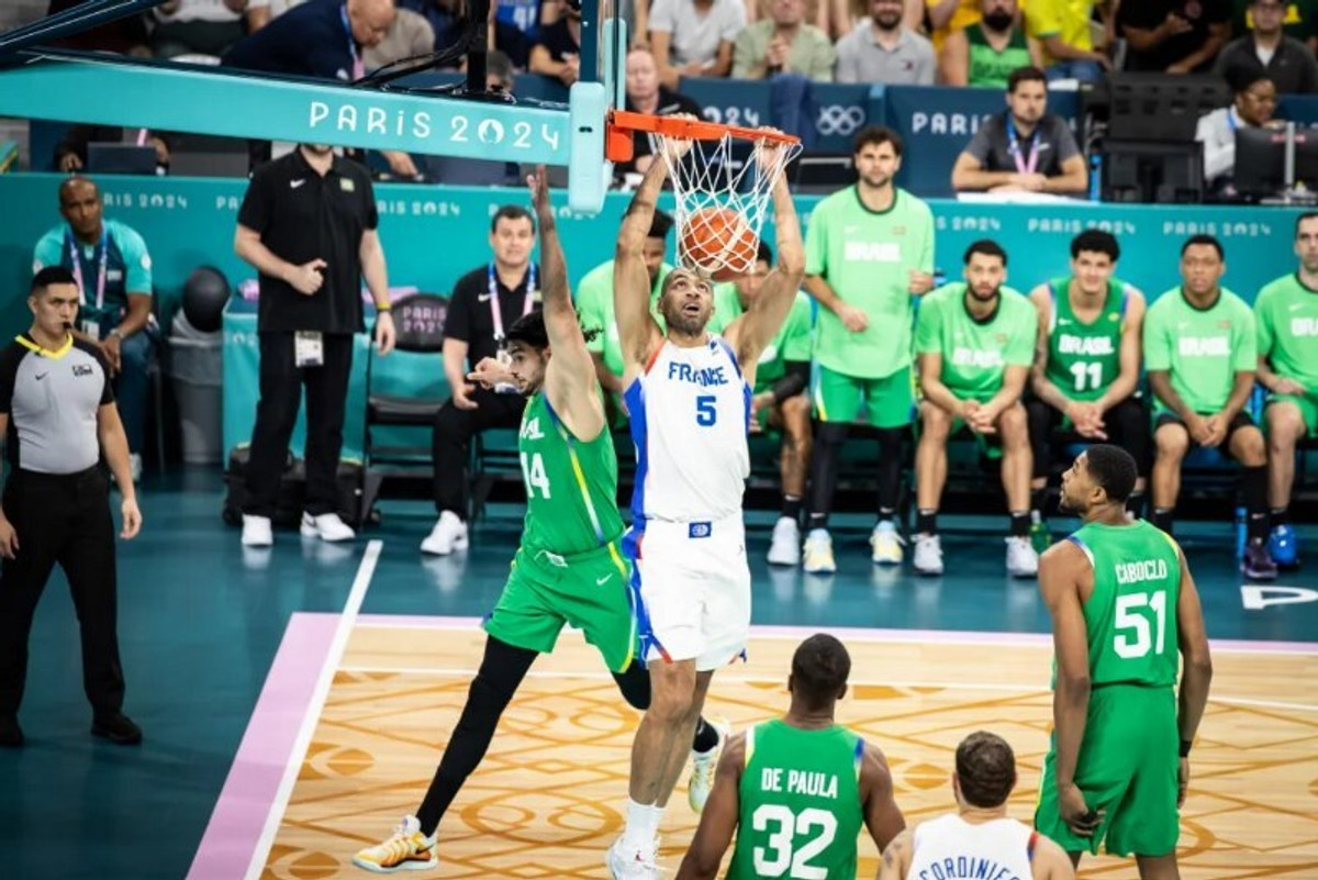 Με Μπατούμ-Γουεμπανιάμα η Γαλλία 78-66 τη Βραζιλία