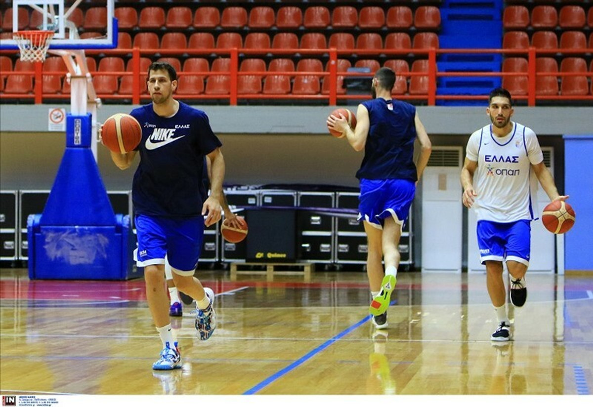 Λούντζης: &quot;Θέλουμε να δώσουμε χαρά στον κόσμο&quot;
