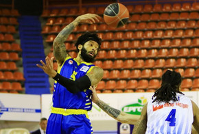 Πέταξε ψηλά το Περιστέρι, 98-78 τη Λάρισα που μπήκε σε περιπέτειες (pics &amp; vid)