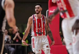 Ερυθρός Αστέρας-Βίρτους Μπολόνια 83-74: Τέταρτη σερί νίκη για την ομάδα του Ιβάνοβιτς!